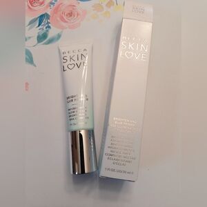 BECCA Skin Love Brightening And Blurring Primer Infused With Illuminating Glow